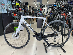 Bicicleta de Ruta GW Letras+D Carbon Blanca/Negro 105 12V