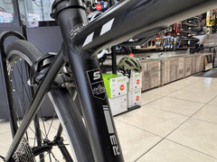 Bicicleta Ruta GW Flamma Usada Negra