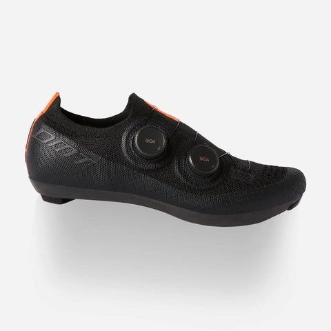 Zapatilla Ciclismo Ruta DMT Kr0 Negro Suela En Carbono