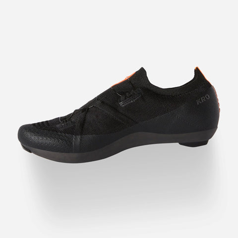 Zapatilla Ciclismo Ruta DMT Kr0 Negro Suela En Carbono