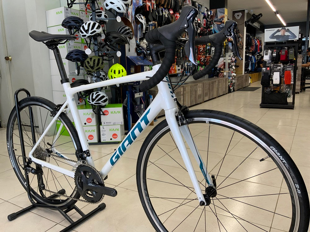 Bicicleta Ruta Giant Contend 1 2021 - Usada