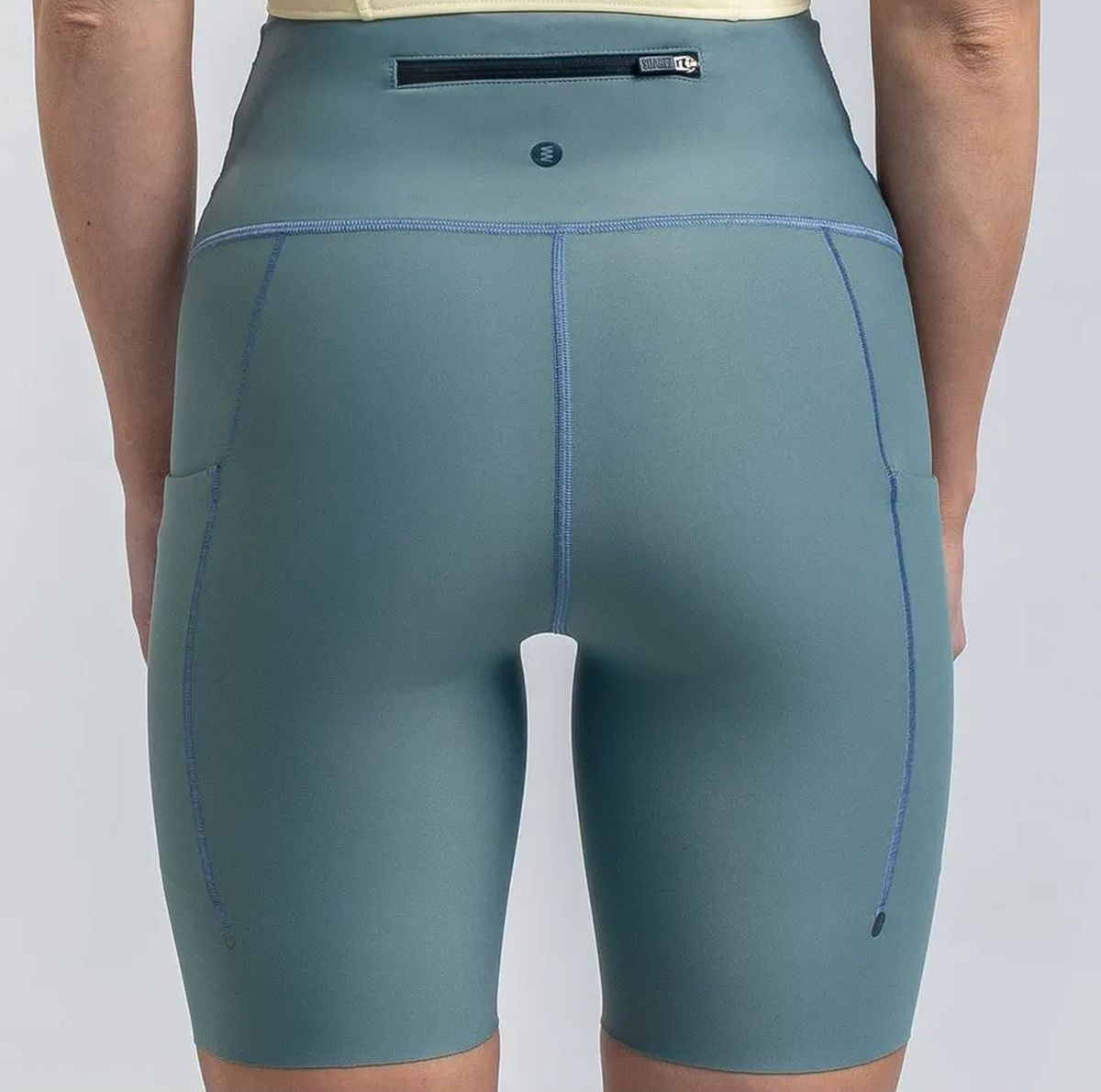 Pantaloneta Running S/T Mujer Suarez Hydro 8" Laurel